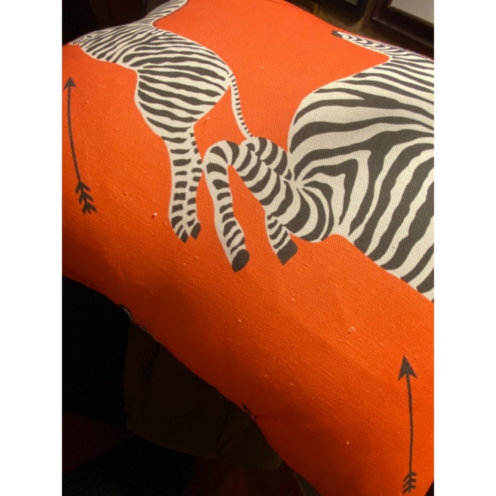 BRAND NEW Throw Pillow Coral Zebra by Scalamandré 18"x18" - Picture 7 of 10